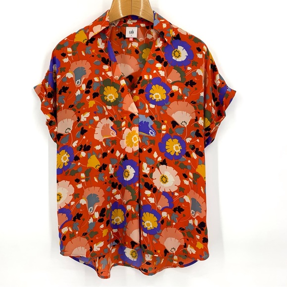 Cabi Replay Top # 5892, Flower Toss Patterned Cap Sleeve V-neck Blouse, Small - Picture 12 of 16